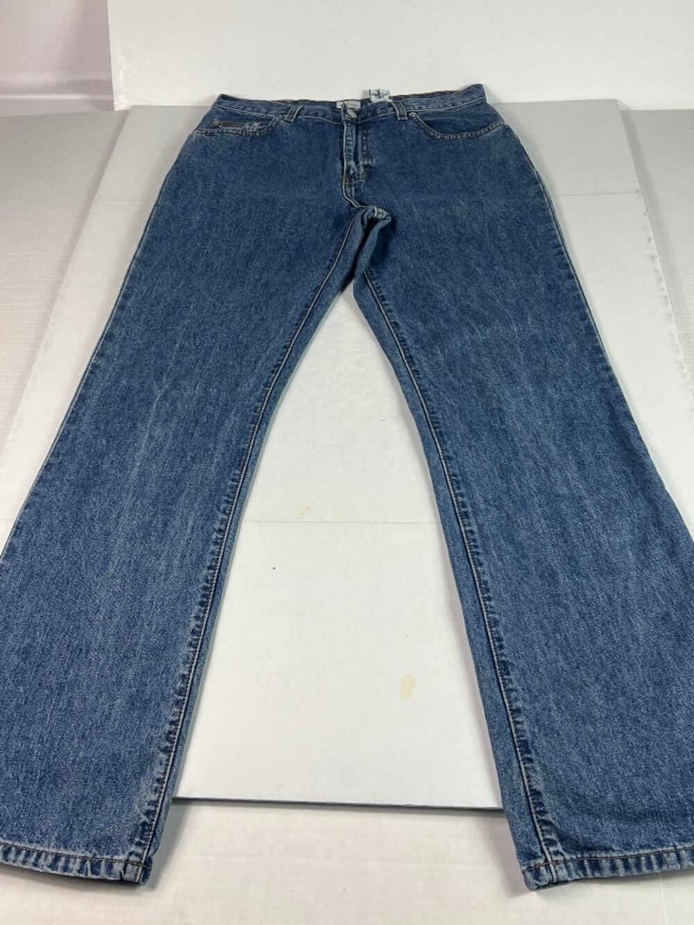 VTG Calvin Klein Jeans Women's 32x31* Mid Rise Boot Cut Blue Faded Denim Tag 10